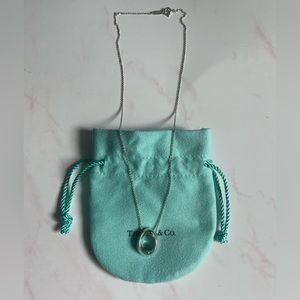 Tiffany & Co. oval necklace